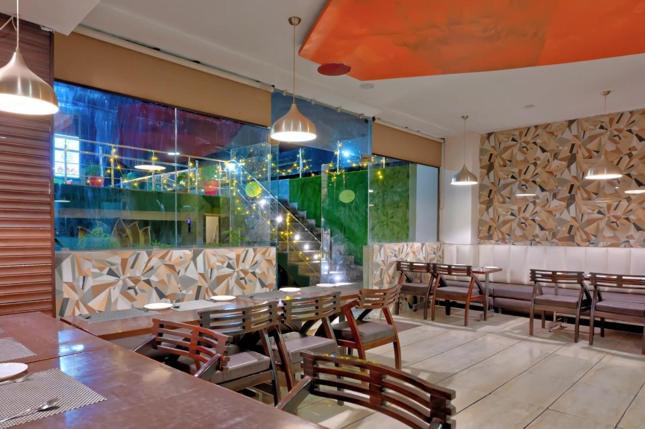 Hotel Sallow Royal Suites Amritsar Exterior photo