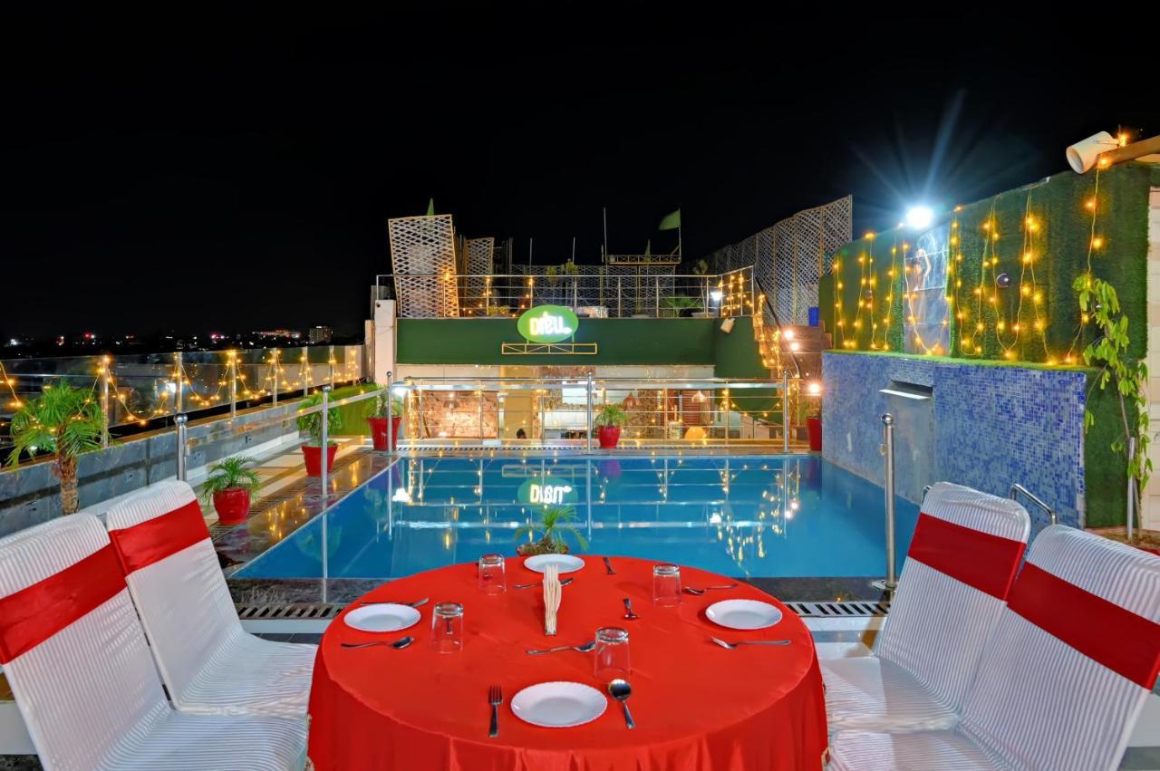 Hotel Sallow Royal Suites Amritsar Exterior photo